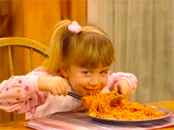 michelle_tanner_eating_pasta