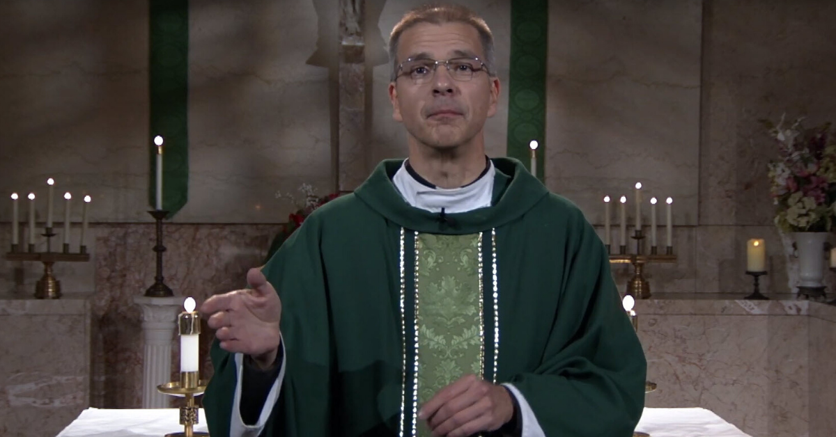 Fr. Tom Baldonieri preaching