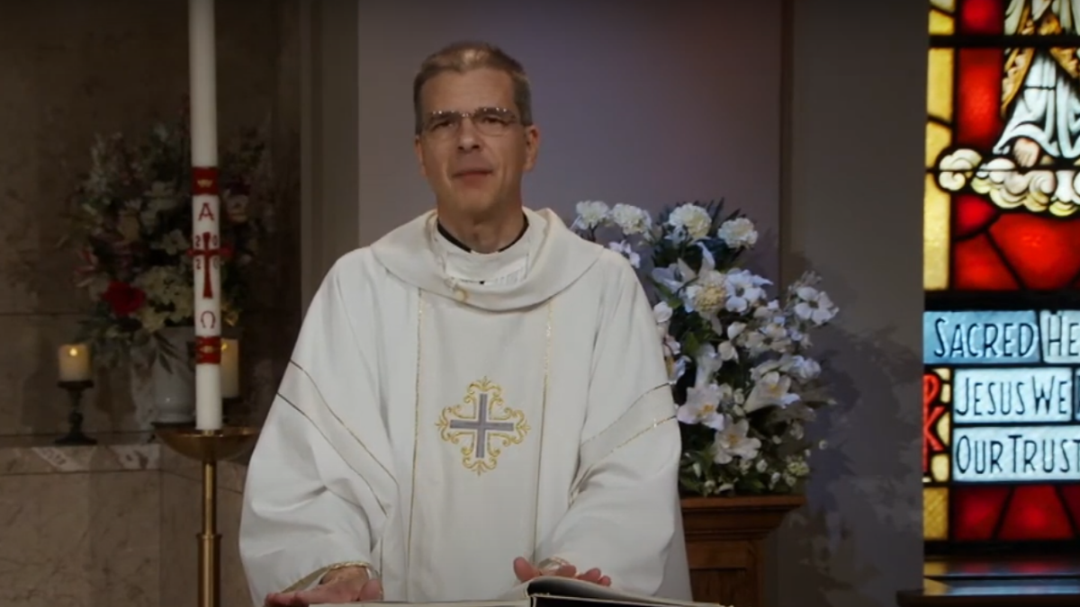 Fr. Tom Baldonieri preaching